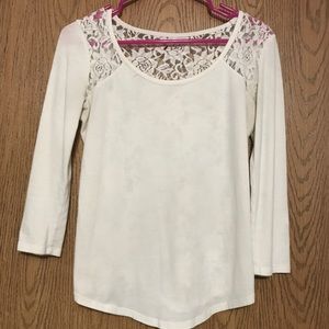 Cute white flower shirt